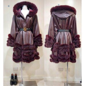 💥ABSOLUTELY STUNNING💥VTG Lamb Leather & Silver Fox Hooded Coat in Plum Brown